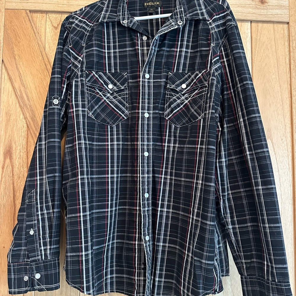 Men’s Button Up